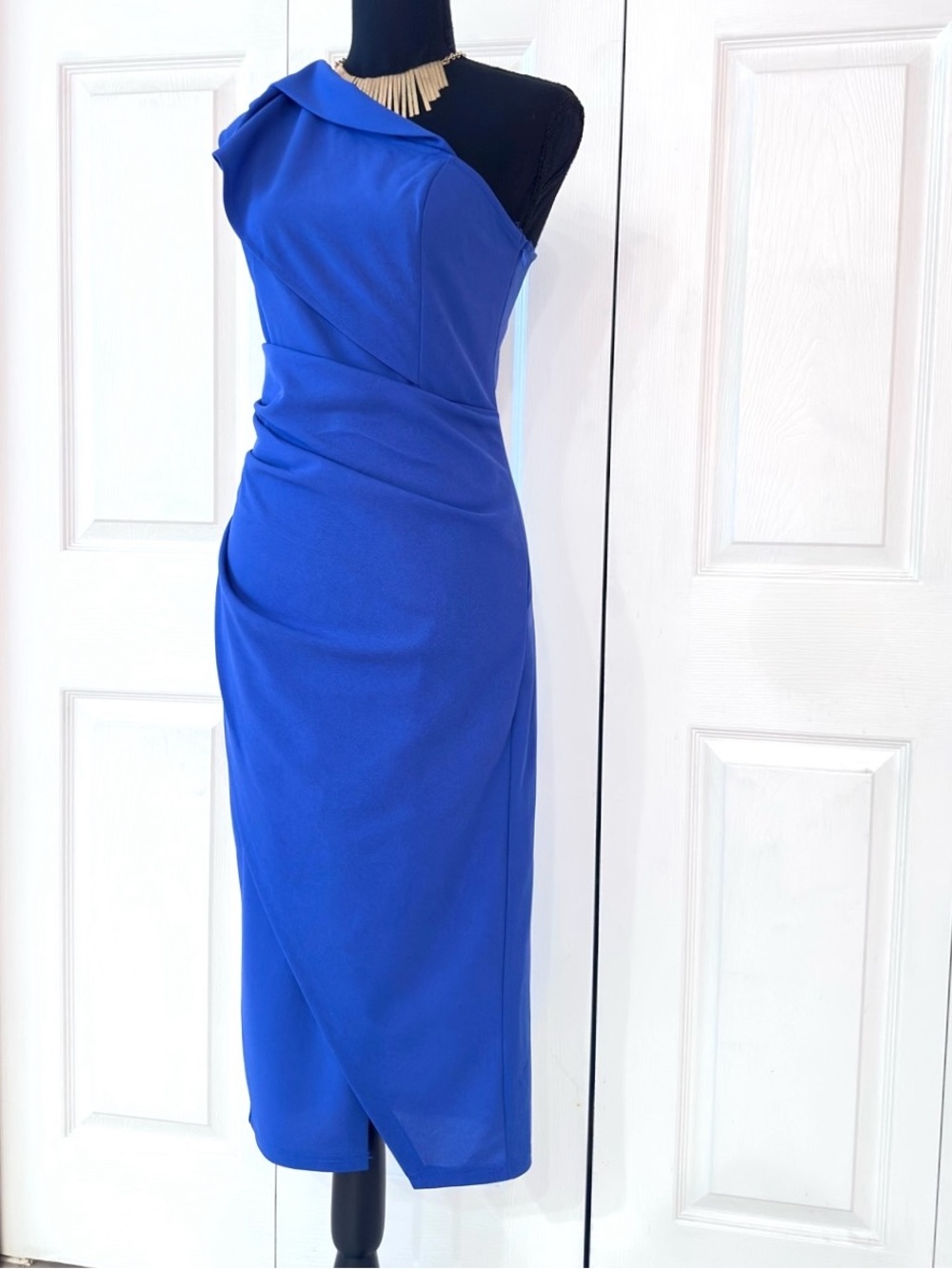 JJ HOUSE ~ Women’s Royal blue one shoulder dress with abstract lines size M - Picture 4 of 10